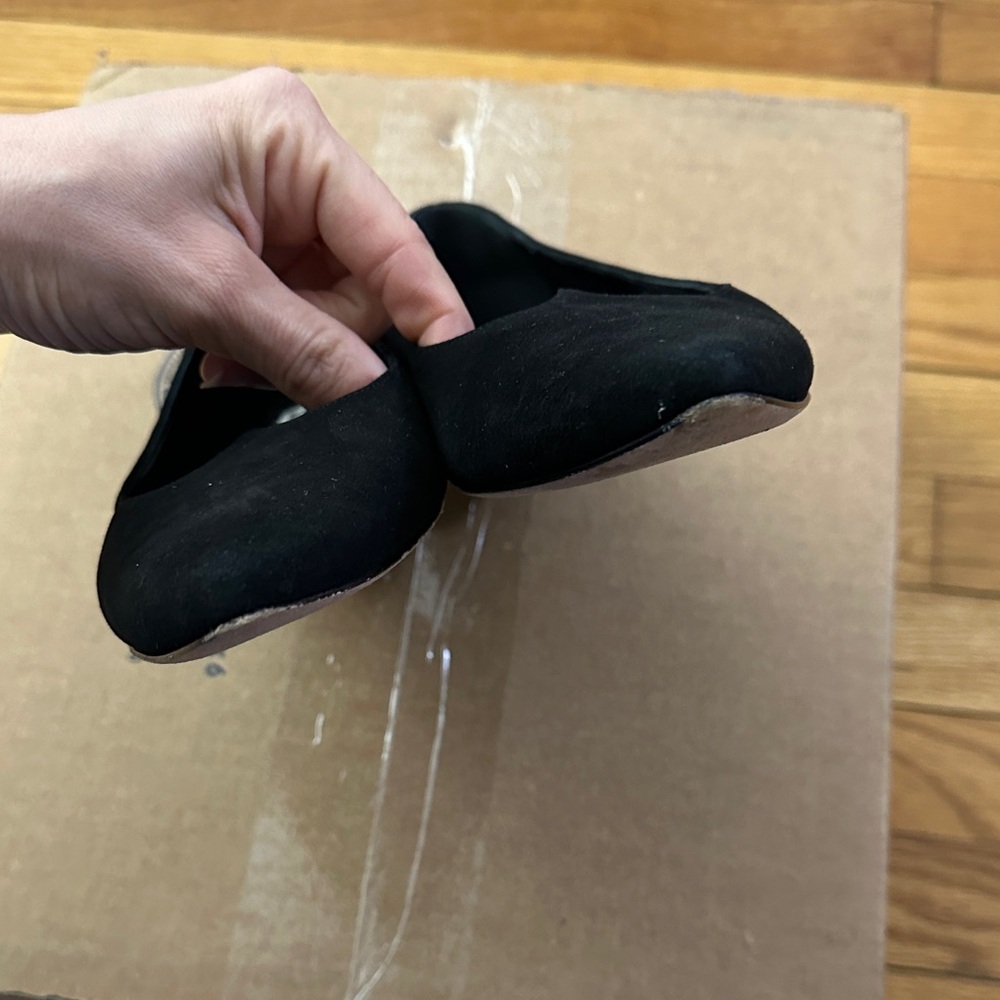 Manolo Blahnik Black Suede Flats - Picture 8 of 9